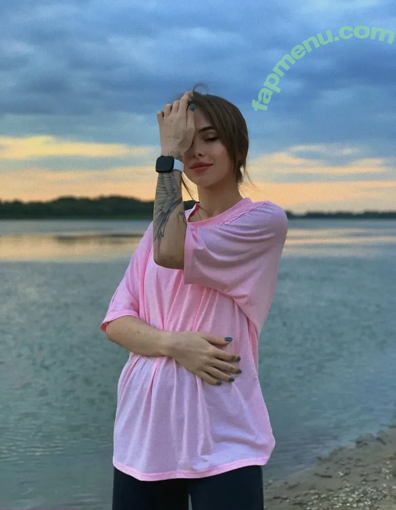 sweetbunnix nude photo #0038 (smollbunnix)