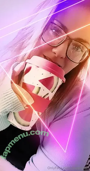 sweetchari / sweetchari_ nude photo #0001