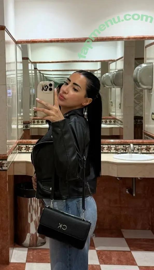 sweetemiii nude photo #0065 (sweetemis19)