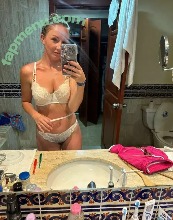 Sweetie Sarah nude photo #0011 (my_secret_lifexx / sweetie_sarah)