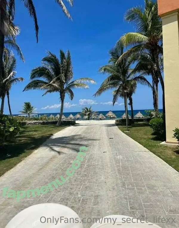 Sweetie Sarah nude photo #0014 (my_secret_lifexx / sweetie_sarah)