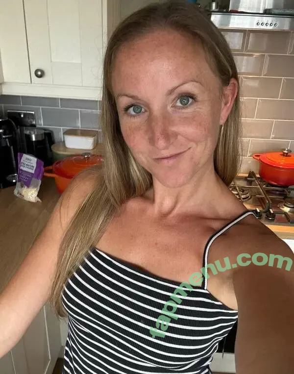 Sweetie Sarah nude photo #0043 (my_secret_lifexx / sweetie_sarah)