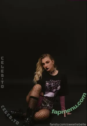 Sweetiebelle / aprikosin3 / superbanka / valerycat nude photo #0115