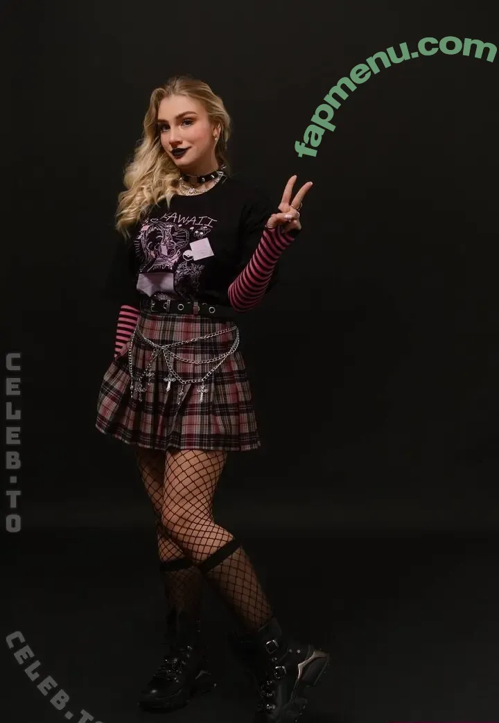 Sweetiebelle nude photo #0136 (aprikosin3 / superbanka / valerycat)