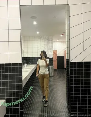  nude photo #0008