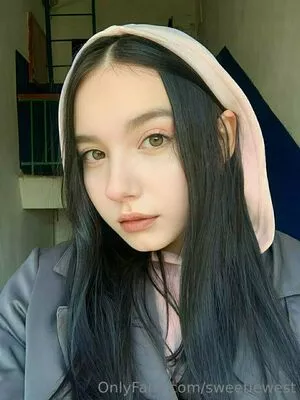 sweetiewest / sweetywest_pt nude photo #0112