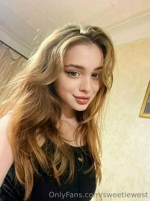 sweetiewest / sweetywest_pt nude photo #0113