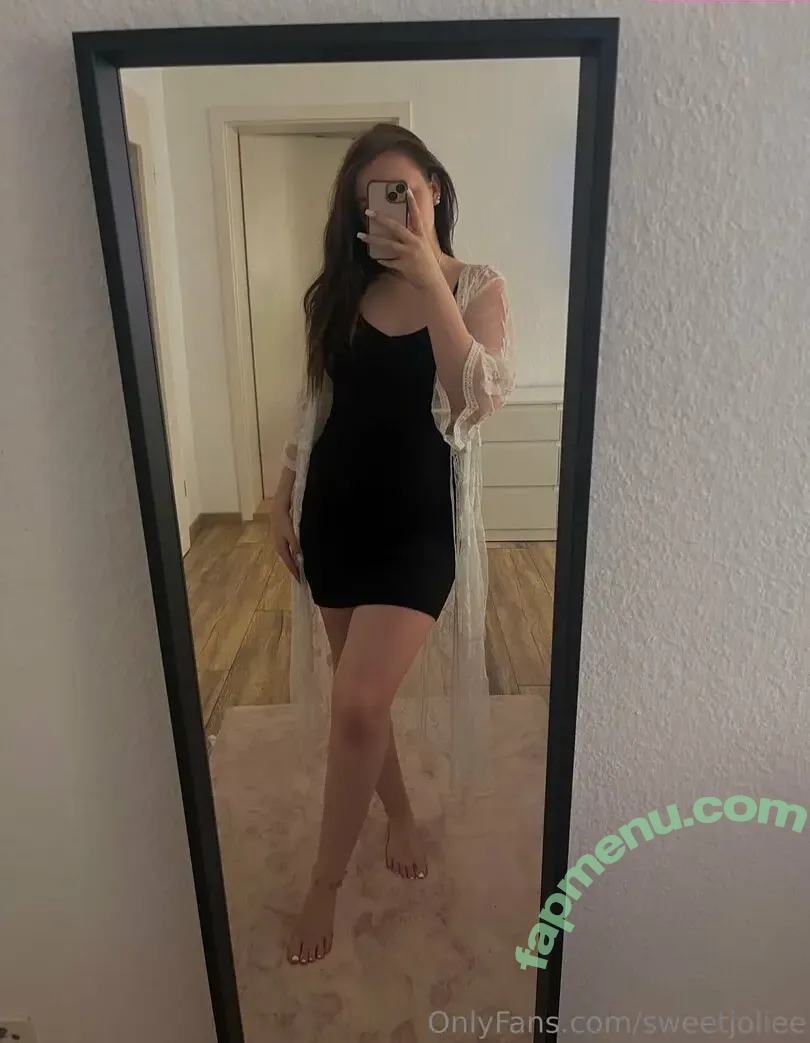 sweetjoliee nude photo #0005 (babejoliee)
