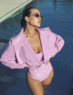  nude photo #0003