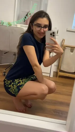  nude photo #0002