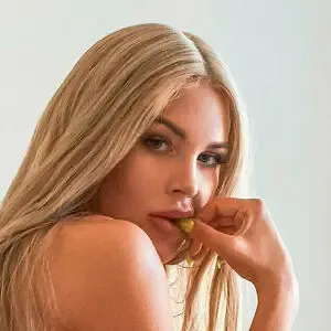 sweetmisslux / Julia Sweet / Lippa Elle / Louise Elle Key nude photo #0066