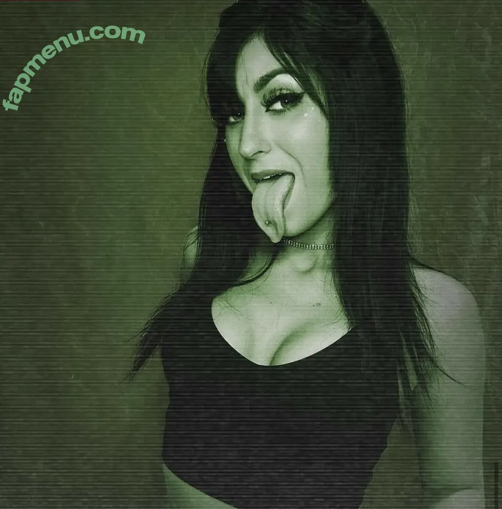 Sweetskyebaby nude photo #0002 (Skye Coccarelli / skyecoccarelli / sweet.skye_baby)