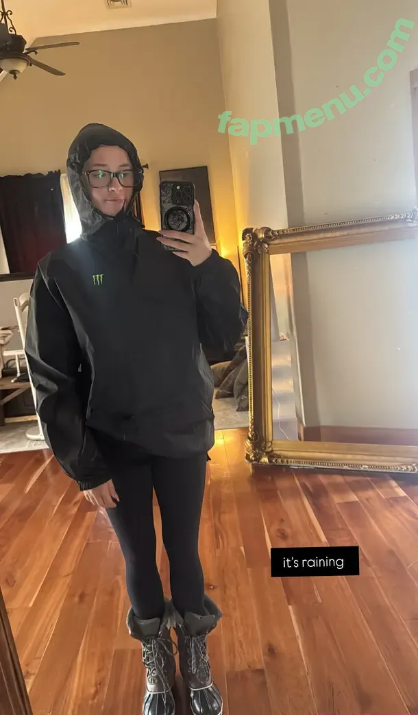 SweetTails nude photo #0068 (sweeettails / sweeette)