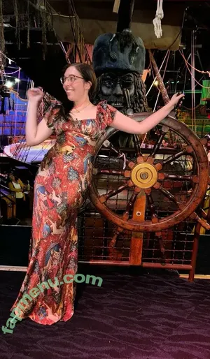 Swell Entertainment / luvu2golka / swellentertainment nude photo #0241