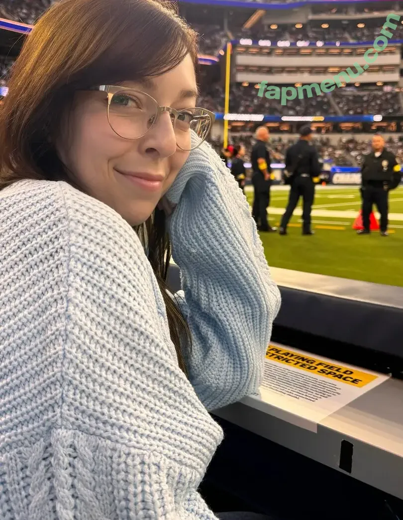 Swell Entertainment nude photo #0212 (luvu2golka / swellentertainment)