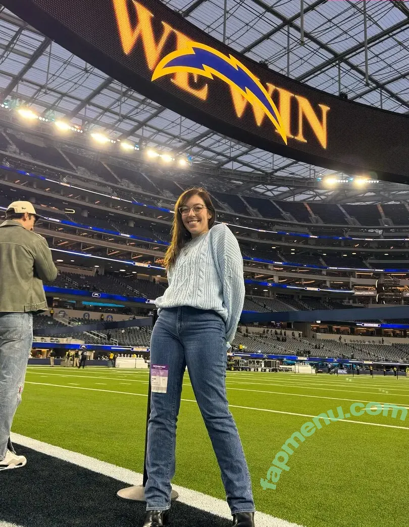 Swell Entertainment nude photo #0213 (luvu2golka / swellentertainment)