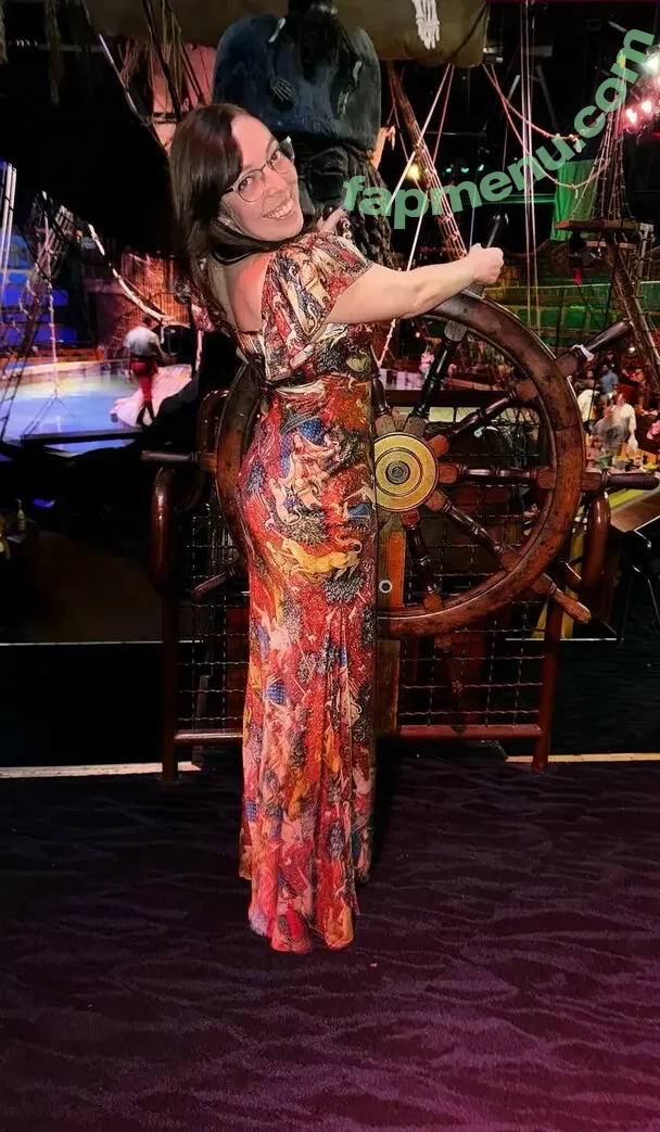 Swell Entertainment nude photo #0242 (luvu2golka / swellentertainment)