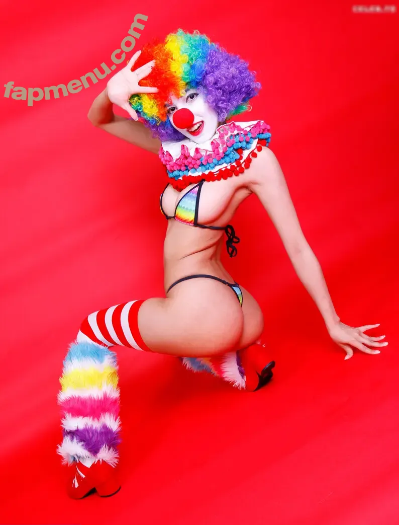 SwimsuitSuccubus nude photo #0041 (skyress_vip)