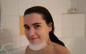 swiss-girl-vanessa / OFSGVanessa / people / swissgirlvanessa nude photo #0063