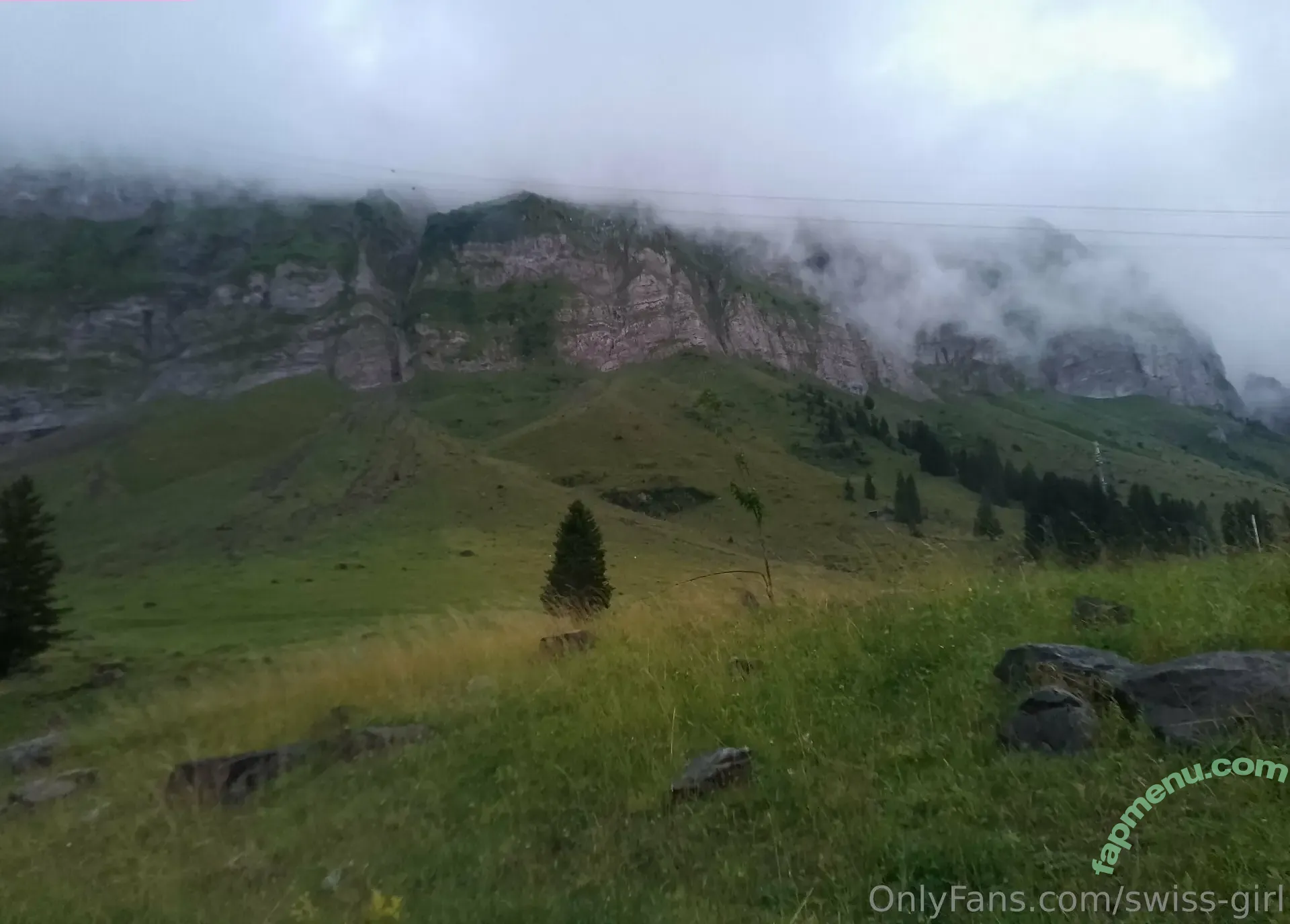 swiss-girl-vanessa nude photo #0048 (OFSGVanessa / people / swissgirlvanessa)