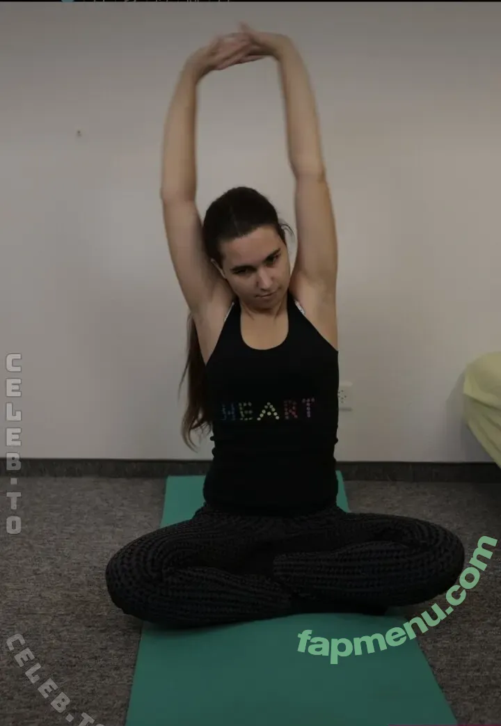 swiss-girl-vanessa nude photo #0142 (OFSGVanessa / people / swissgirlvanessa)