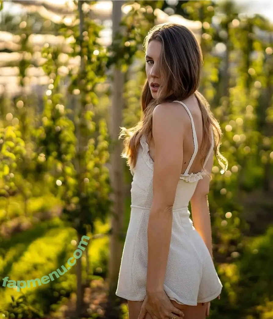 Swissmodel nude photo #0025 (swissmodel_)