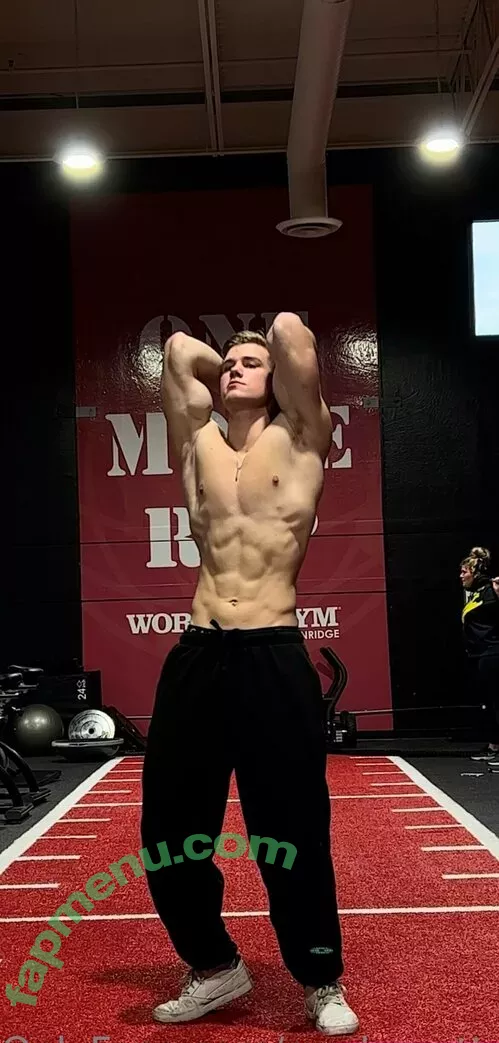 swolemattyy nude photo #0034 (swolemattyy)