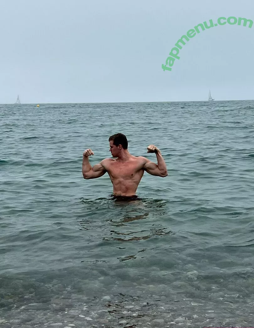 swolemattyy nude photo #0046 (swolemattyy)