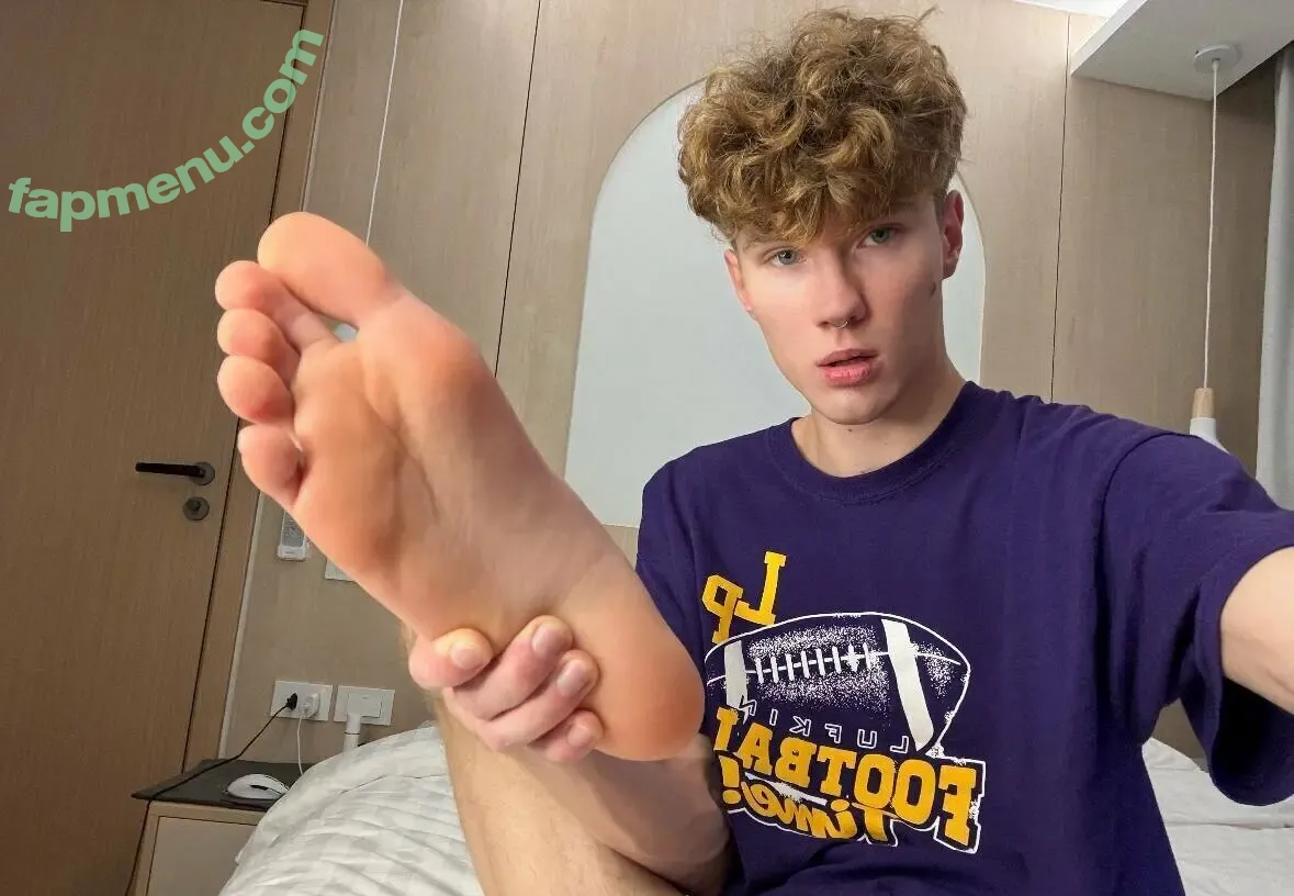swoopyboy nude photo #0021 (swoopyboy)