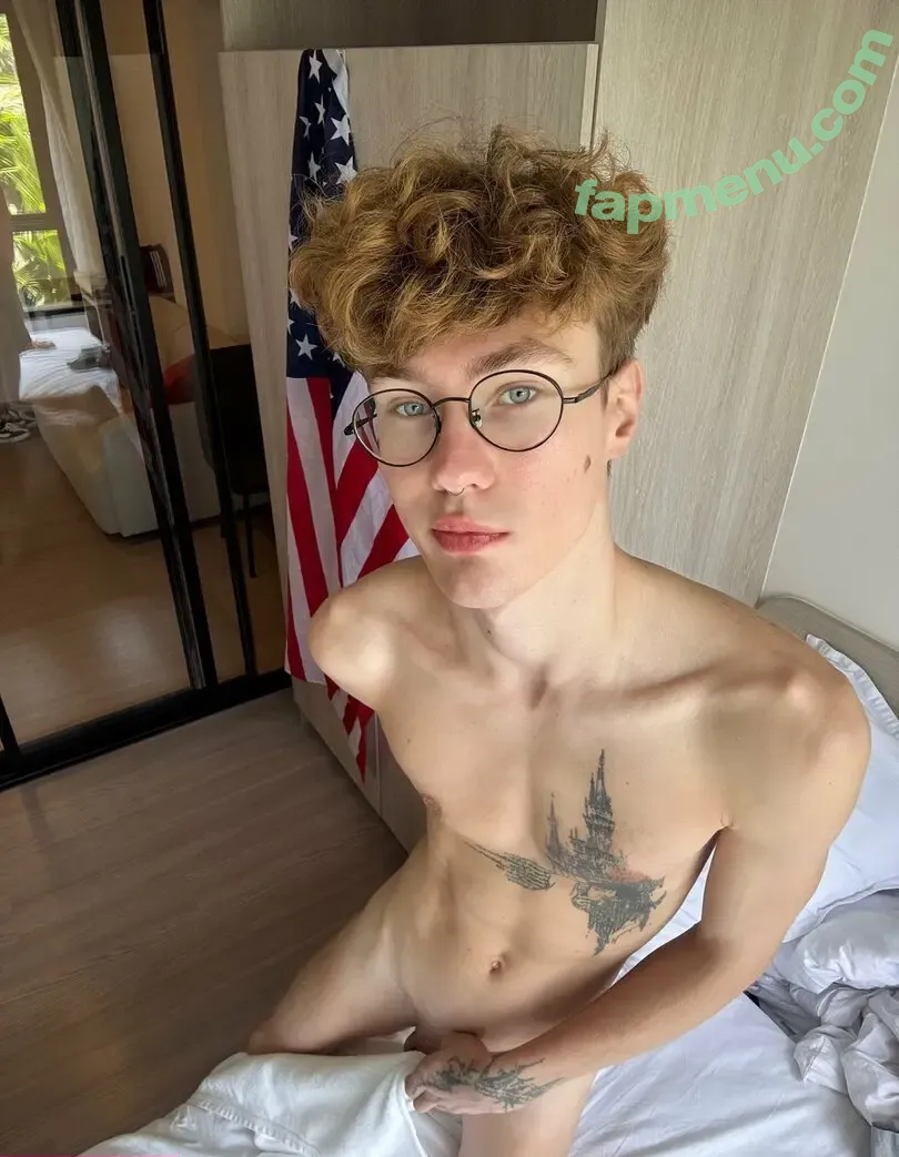 swoopyboy nude photo #0030 (swoopyboy)