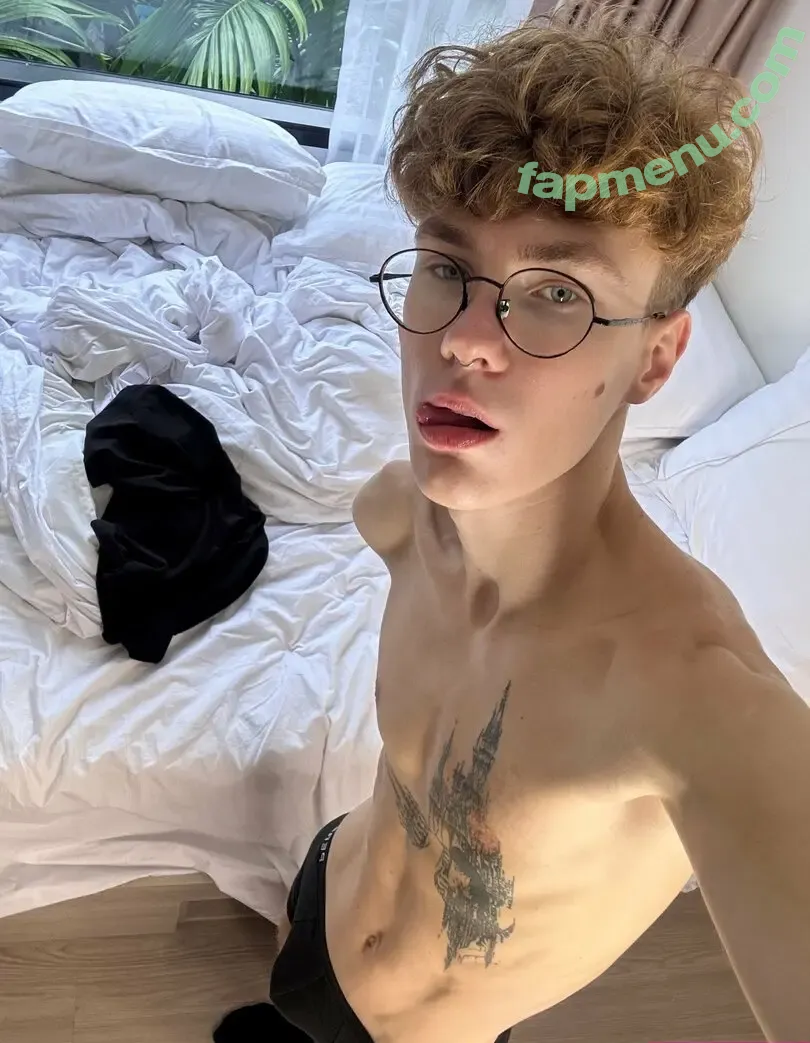 swoopyboy nude photo #0038 (swoopyboy)