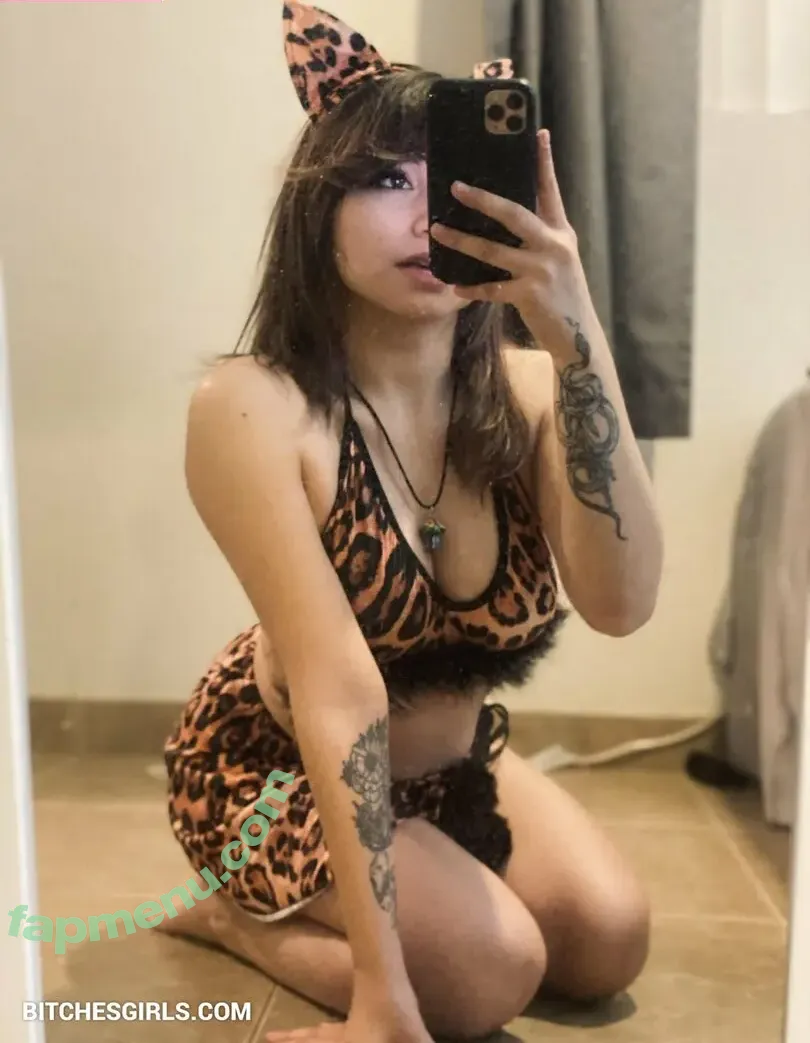 Sxnpai Jade nude photo #0003 (Sxnpai Jade)
