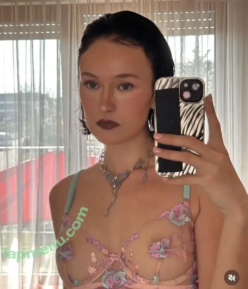 Sxophyx nude photo #0002 (Sxophyx)