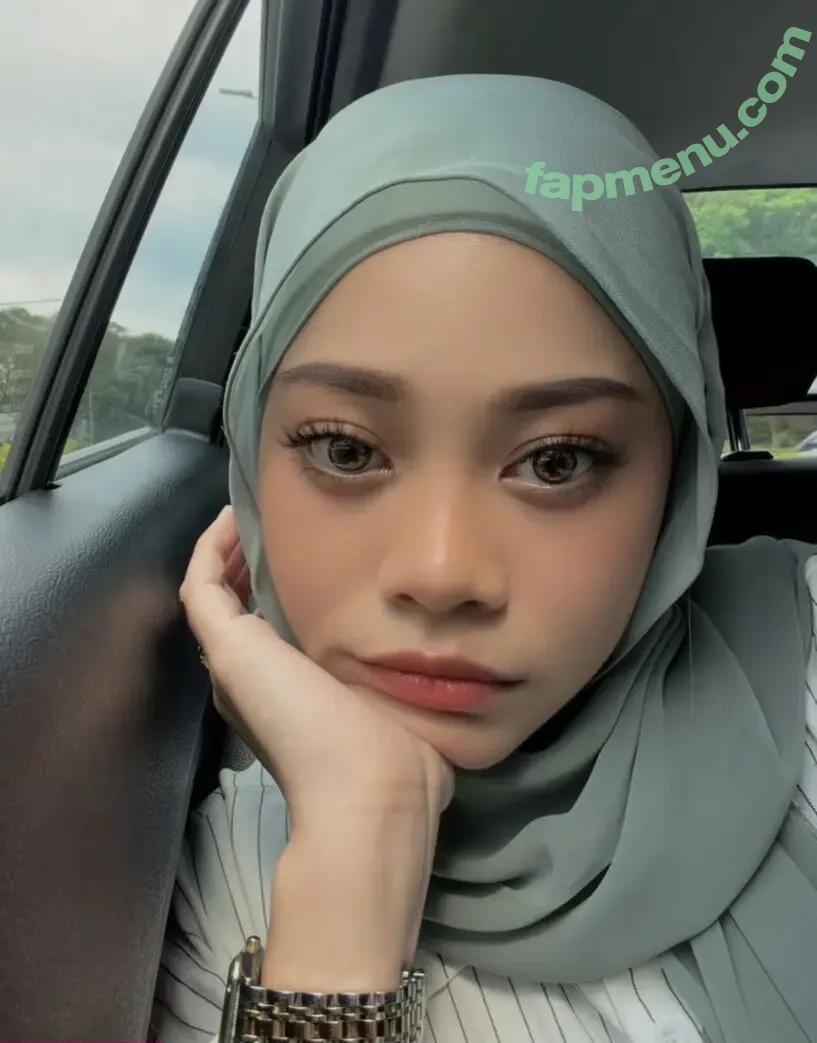 syafiqahshariff nude photo #0033 (syafiqahshariff)