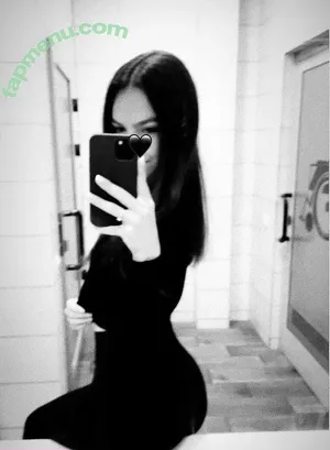 Syakaya nude photo #0012