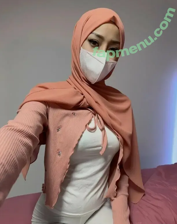 syakhalifah nude photo #0020 (syairahshahid)