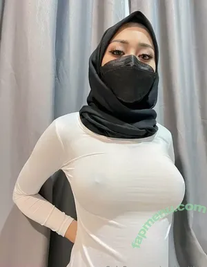 syakhalifah / syairahshahid nude photo #0001