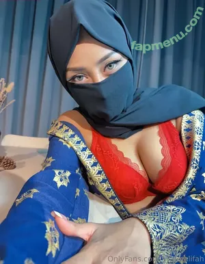 syalifah / syakhalifah / syali_fahh nude photo #0011