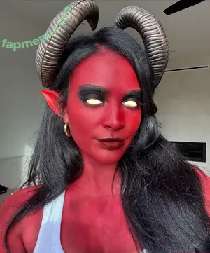 Sydeon / Sydney nude photo #0384