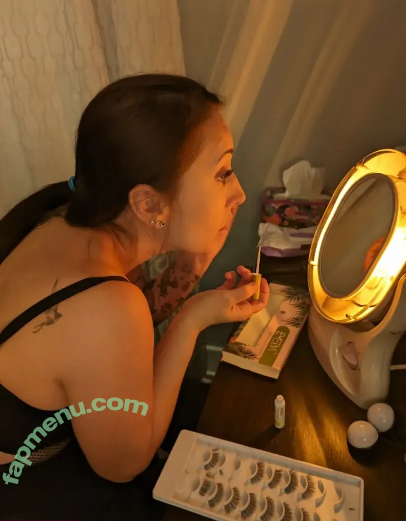 sydlovie nude photo #0012 (syd.lovie)