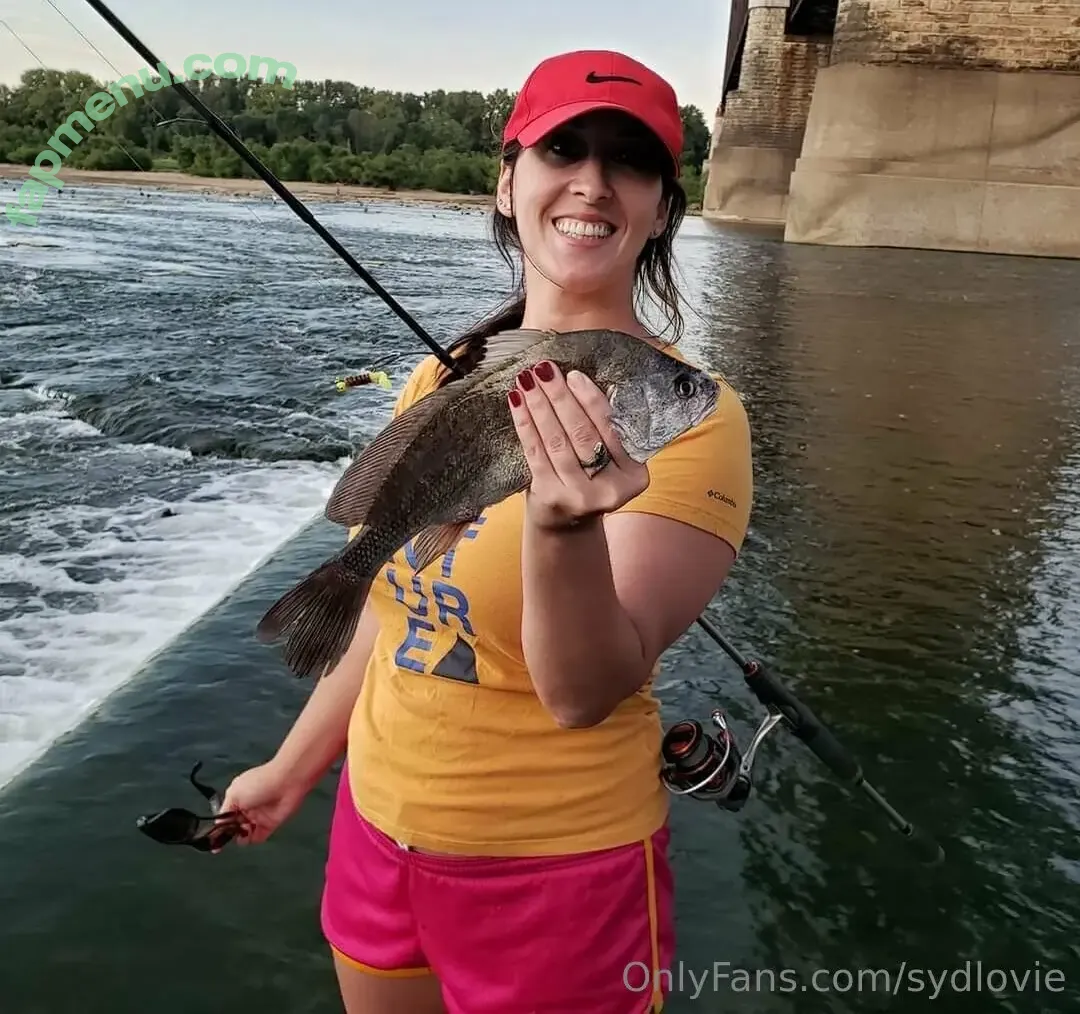 sydlovie nude photo #0018 (syd.lovie)