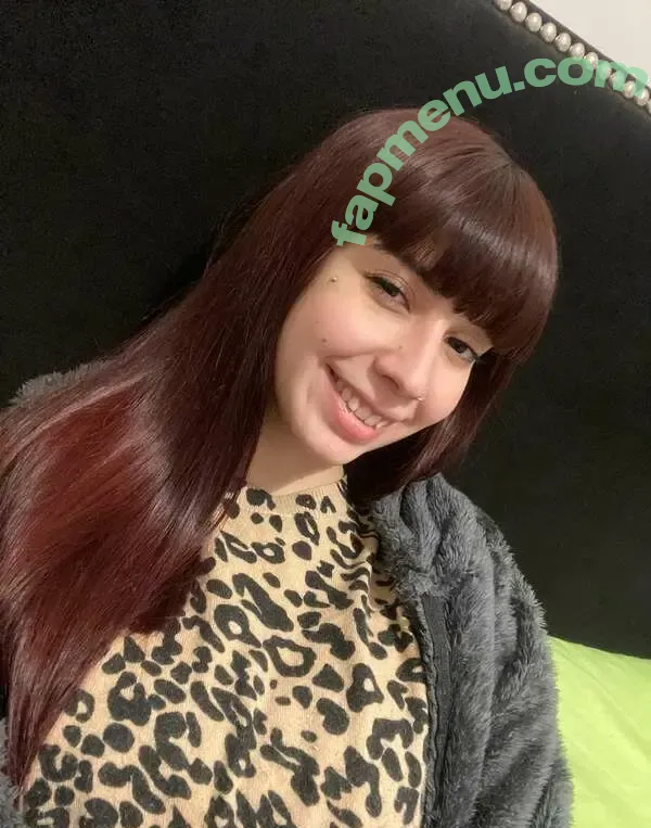 Sydney nude photo #0043 (sara_sariss / sydney_sweeney / sydneypinkxx)