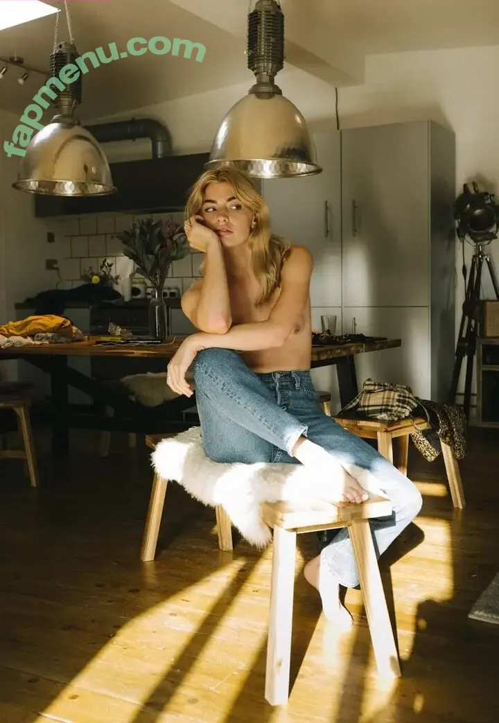 Sydney Lima nude photo #0063 (simp4syd / sydneylimaa)