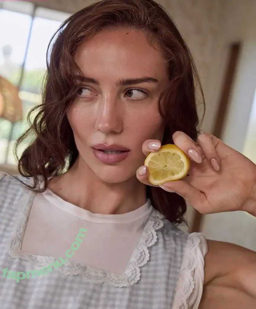 Sydney Lynn Carlson nude photo #0025 (sydneylcarlson / sydneylynncarlson)