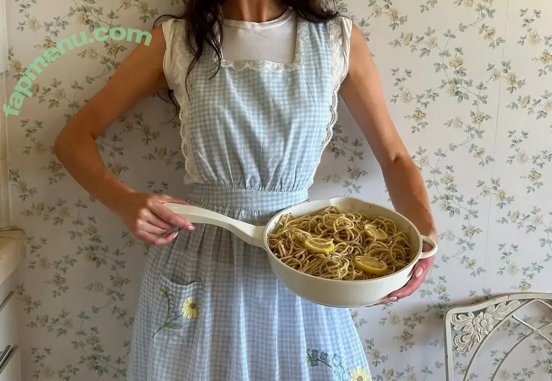 Sydney Lynn Carlson nude photo #0033 (sydneylcarlson / sydneylynncarlson)