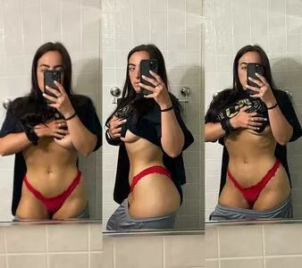 Sydney Martichuski / sydneymarti nude photo #0012