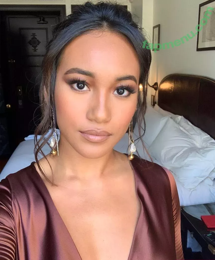 Sydney Park nude photo #0008 (heysydneypark)