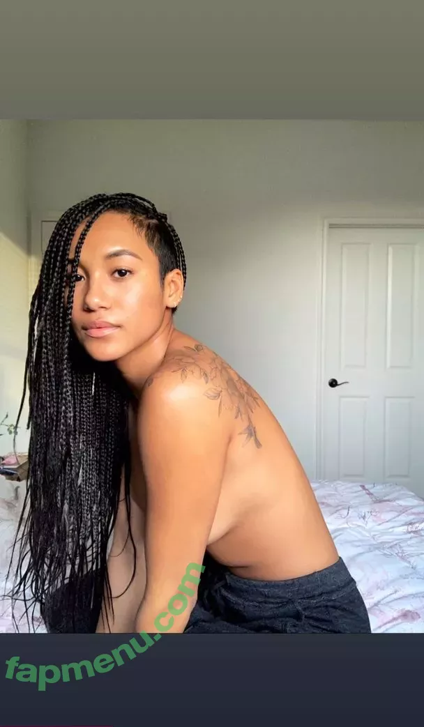 Sydney Park nude photo #0055 (heysydneypark)