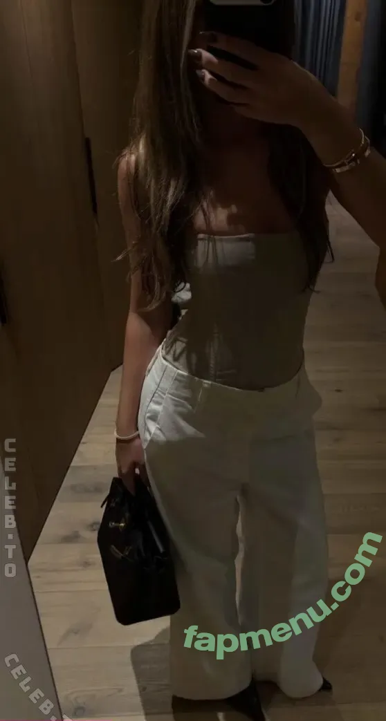 Sydney Ramolla nude photo #0569 (sydney.ra / sydney.ramolla / sydneyra)