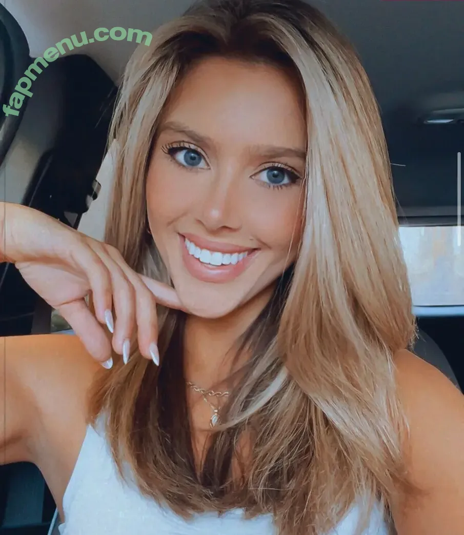 Sydney Segars nude photo #0002 (sydney_a_s)